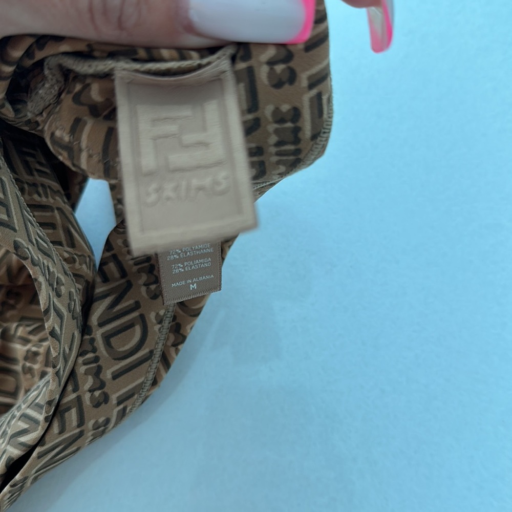 Fendi x skims Bralet size medium - Picture 5 of 6